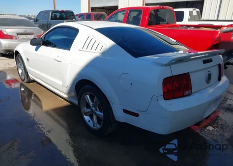 2009 Ford Mustang Gt/Gt Premium from USA, damaged, VIN 1ZVHT82H495127763